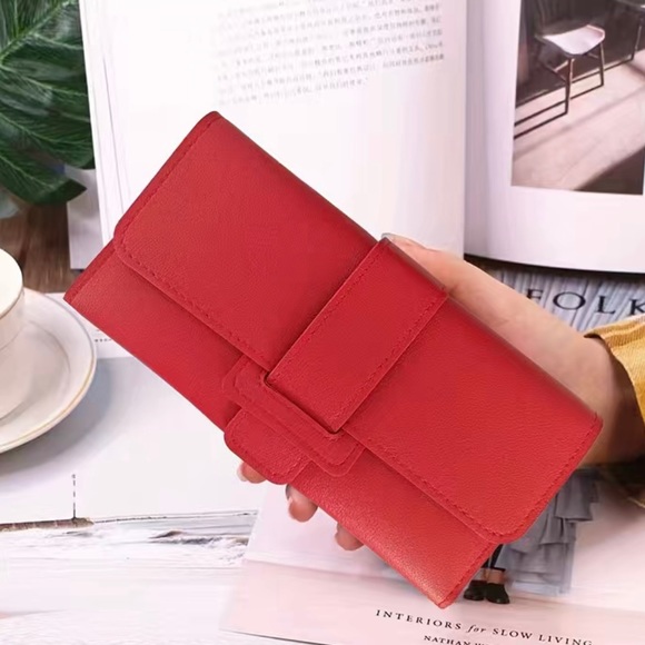 Brand New Elegant Red Trifold Wallet - Picture 5 of 5